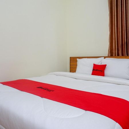 Reddoorz Near Rita Supermall Purwokerto 2 Bagian luar foto